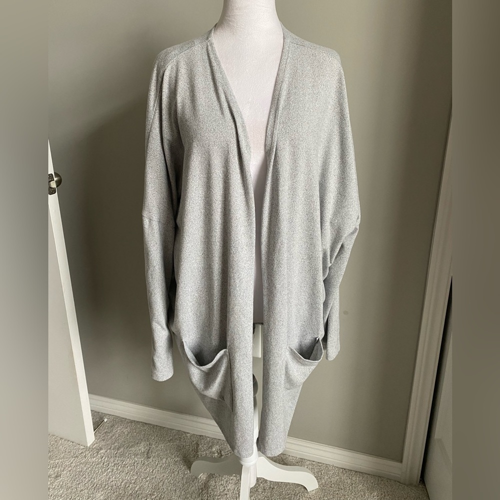 Natural Reflections Light Gray Open-Front Pocket Cardigan
